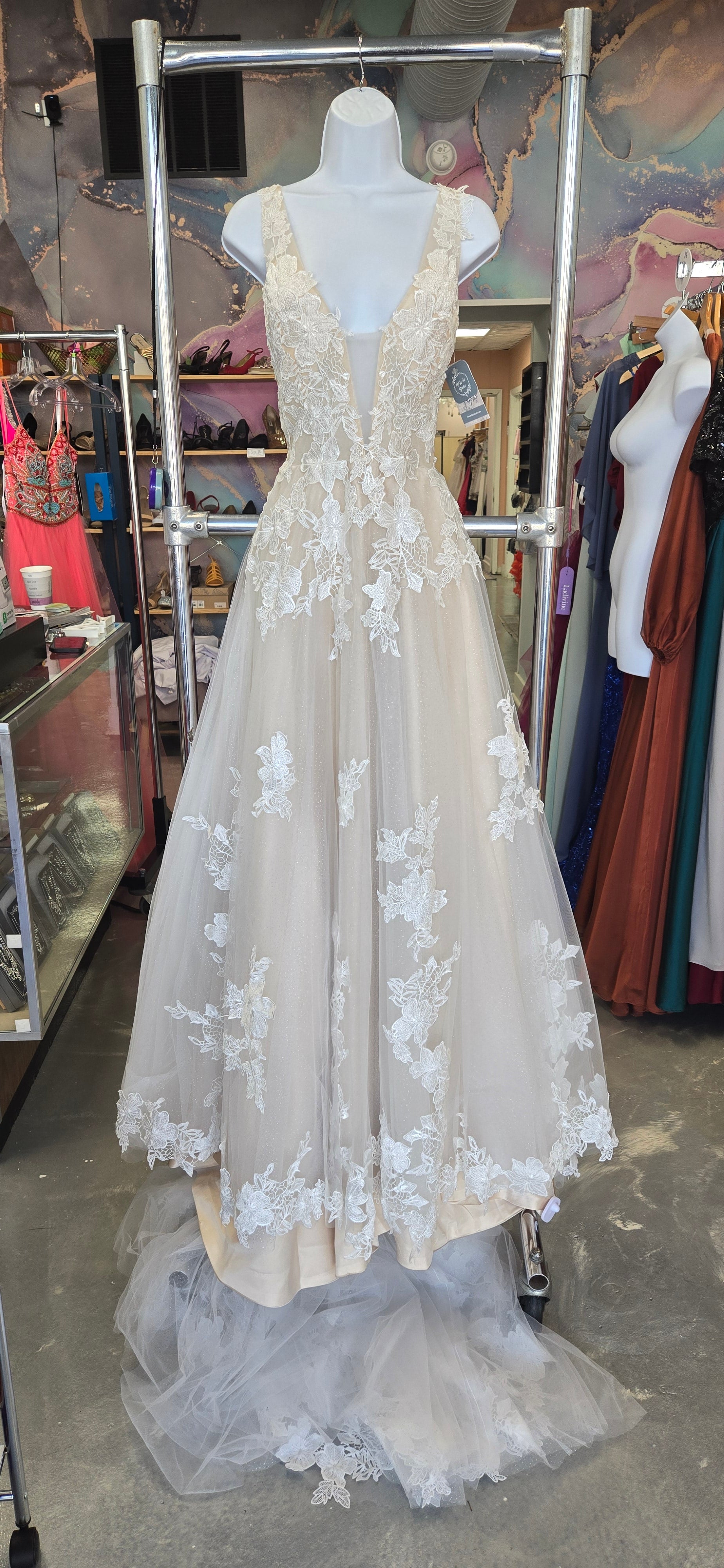 glitter floral wedding dress Classic Long A-line Off-the-shoulder Sweetheart Appliques Glitter Wedding Dress main image 1